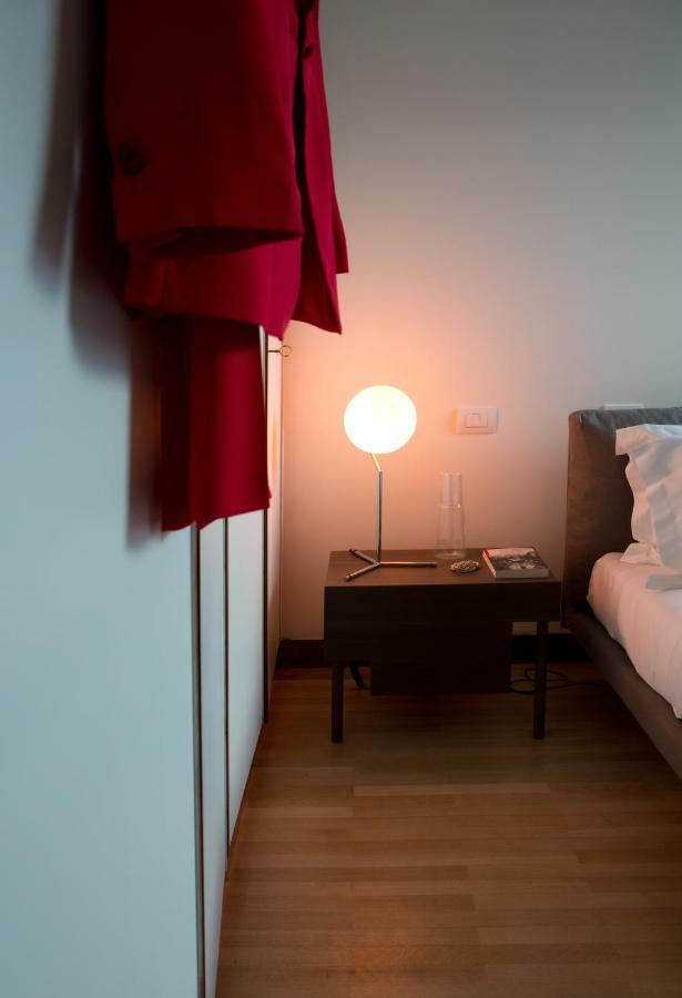 Domux Home Torre Velasca Milano Exteriör bild