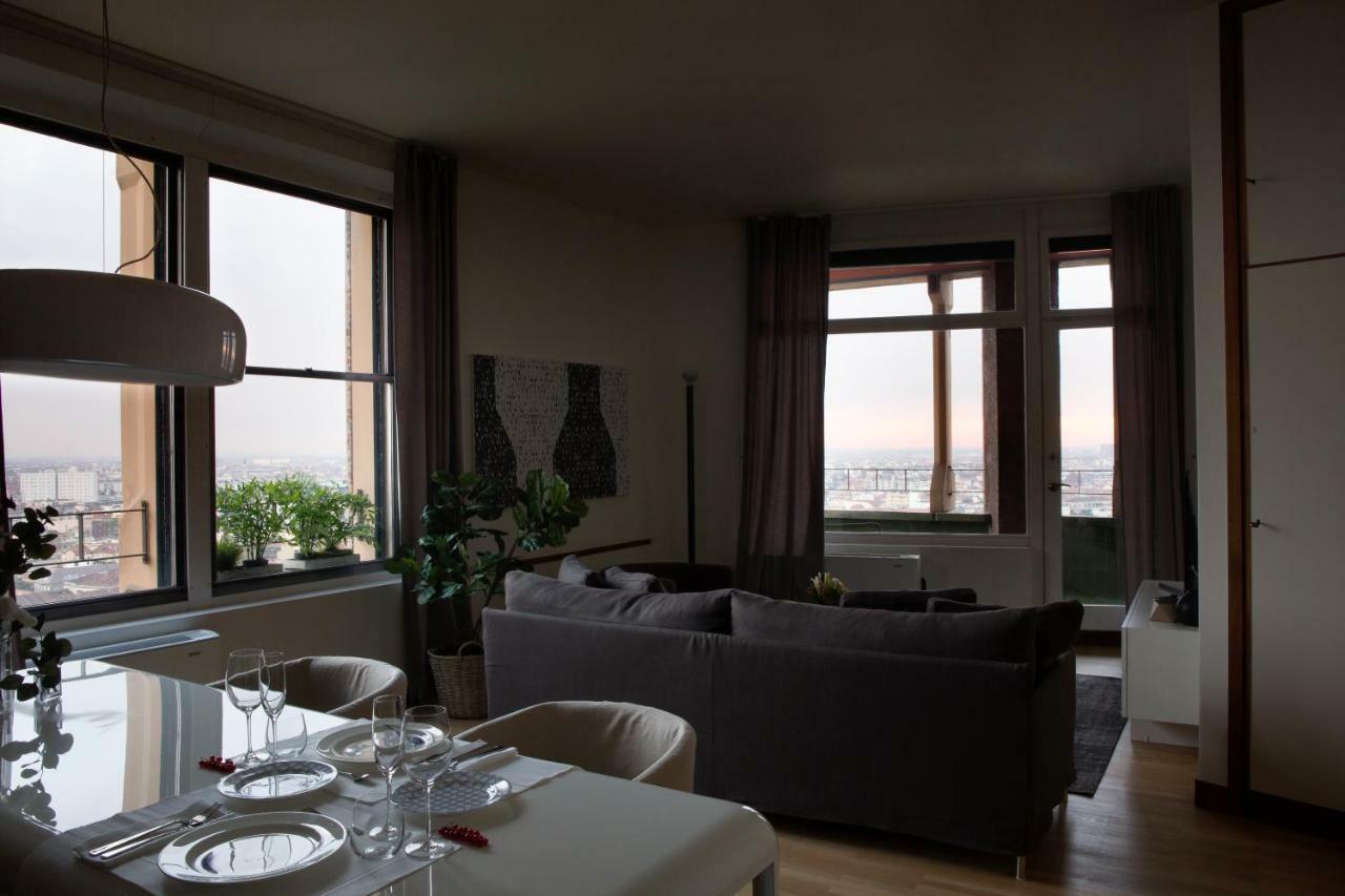 Domux Home Torre Velasca Milano Exteriör bild